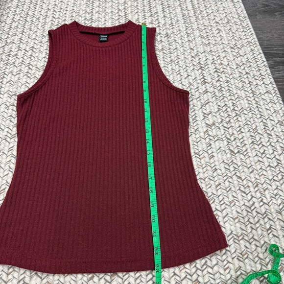 NWOT SHEIN Red Ribbed Crew Neck Tank Top - Picture 7 of 7